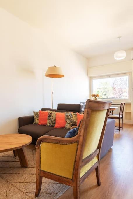 Elegante Bilocale San Calocero Apartment Милано Екстериор снимка