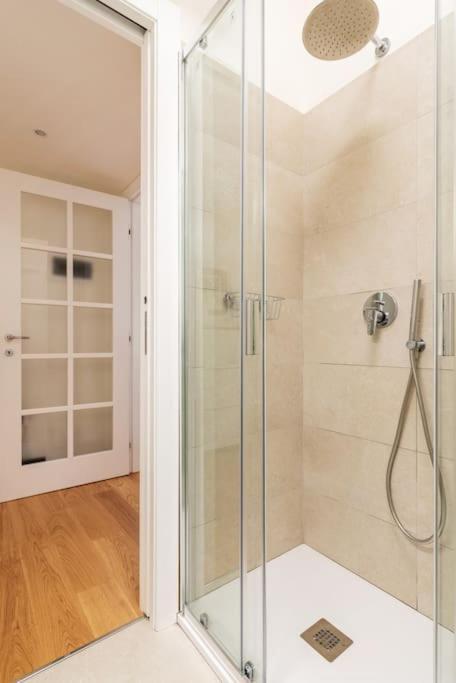 Elegante Bilocale San Calocero Apartment Милано Екстериор снимка